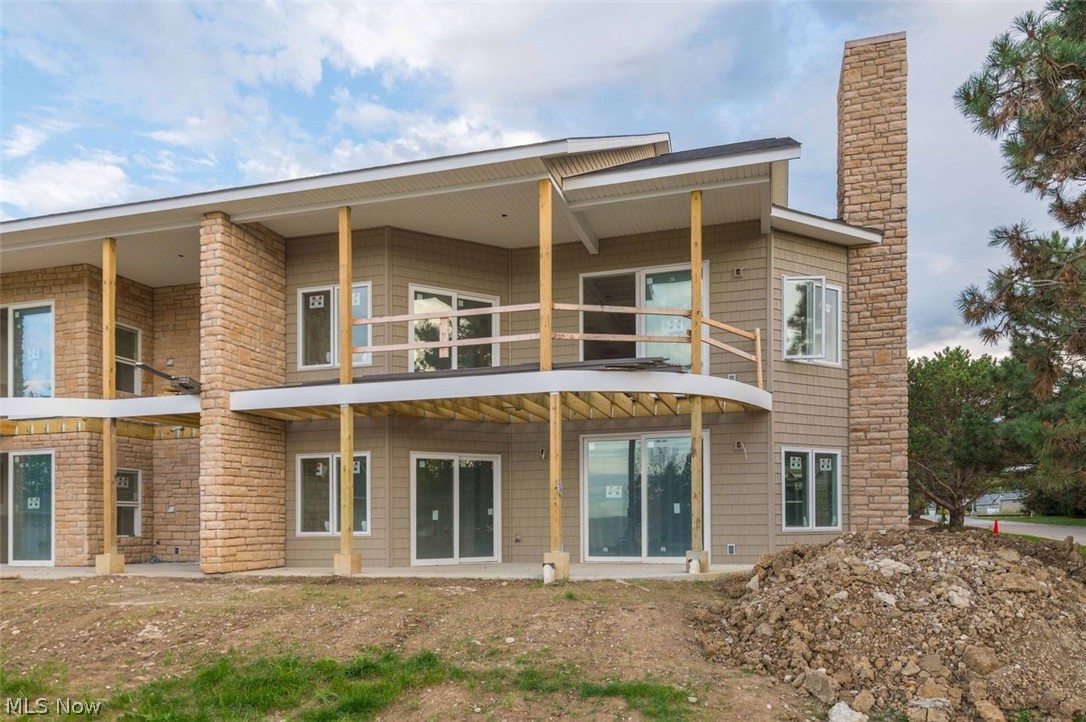 2785 Whispering Shores Drive Vermilion OH 44089