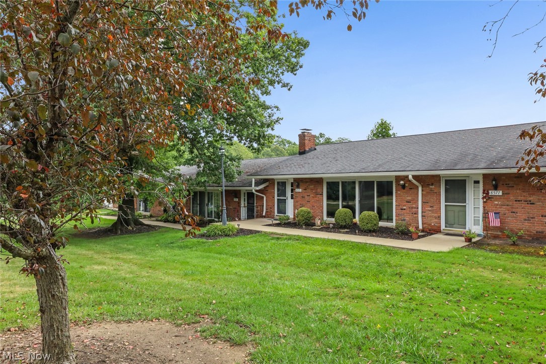 8579 Tanglewood Trail Chagrin Falls OH 44023