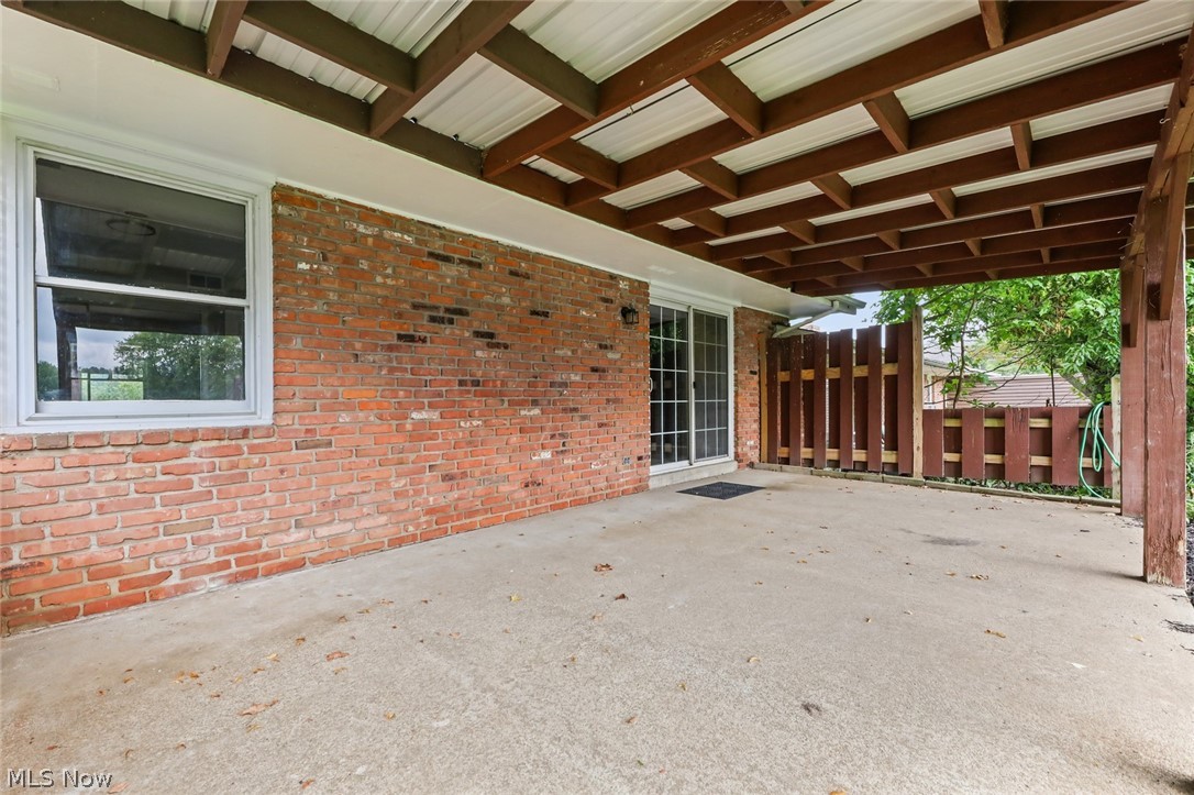 8579 Tanglewood Trail Chagrin Falls OH 44023