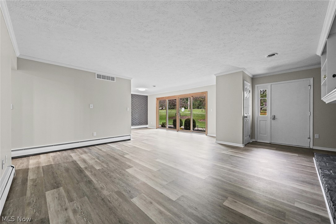 8579 Tanglewood Trail Chagrin Falls OH 44023