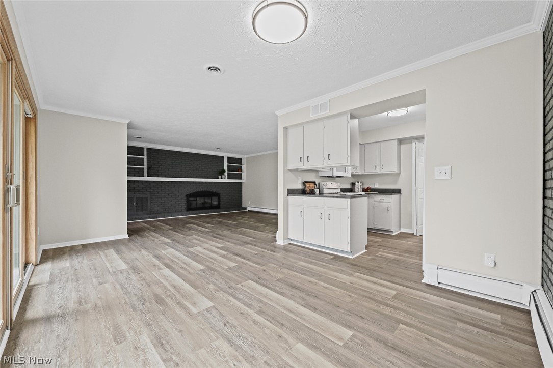 8579 Tanglewood Trail Chagrin Falls OH 44023
