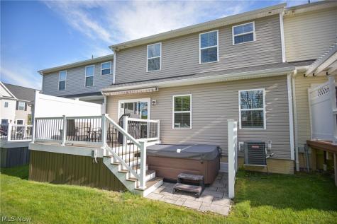 178 Topsail Drive Medina OH 44256
