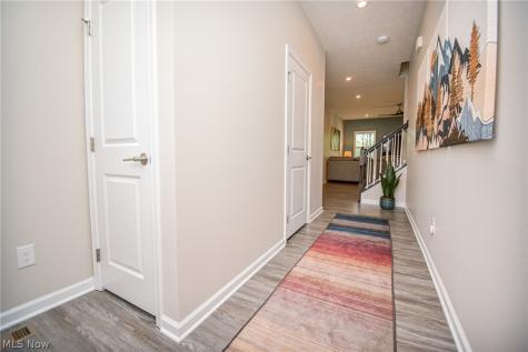 178 Topsail Drive Medina OH 44256