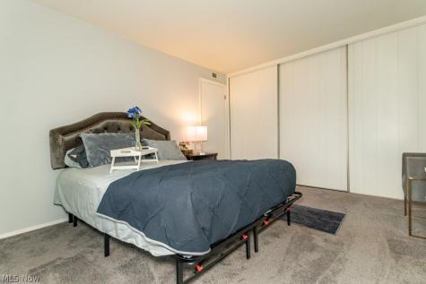 1651 Mentor Avenue Painesville OH 44077