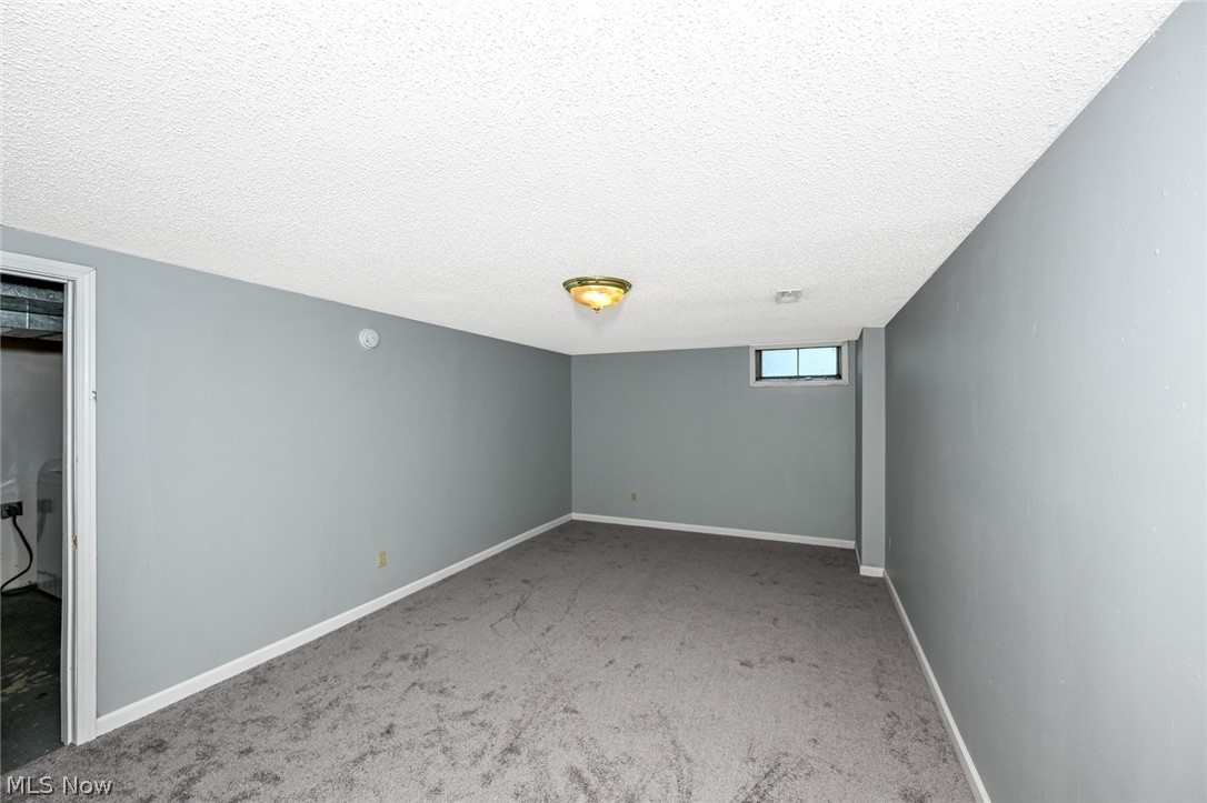 2796 Mull Avenue Akron OH 44321