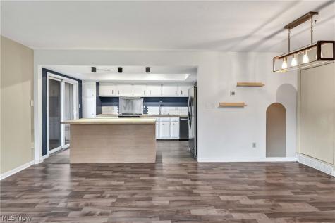 11757 Harbour Light Drive North Royalton OH 44133