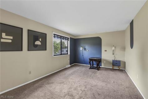 11757 Harbour Light Drive North Royalton OH 44133