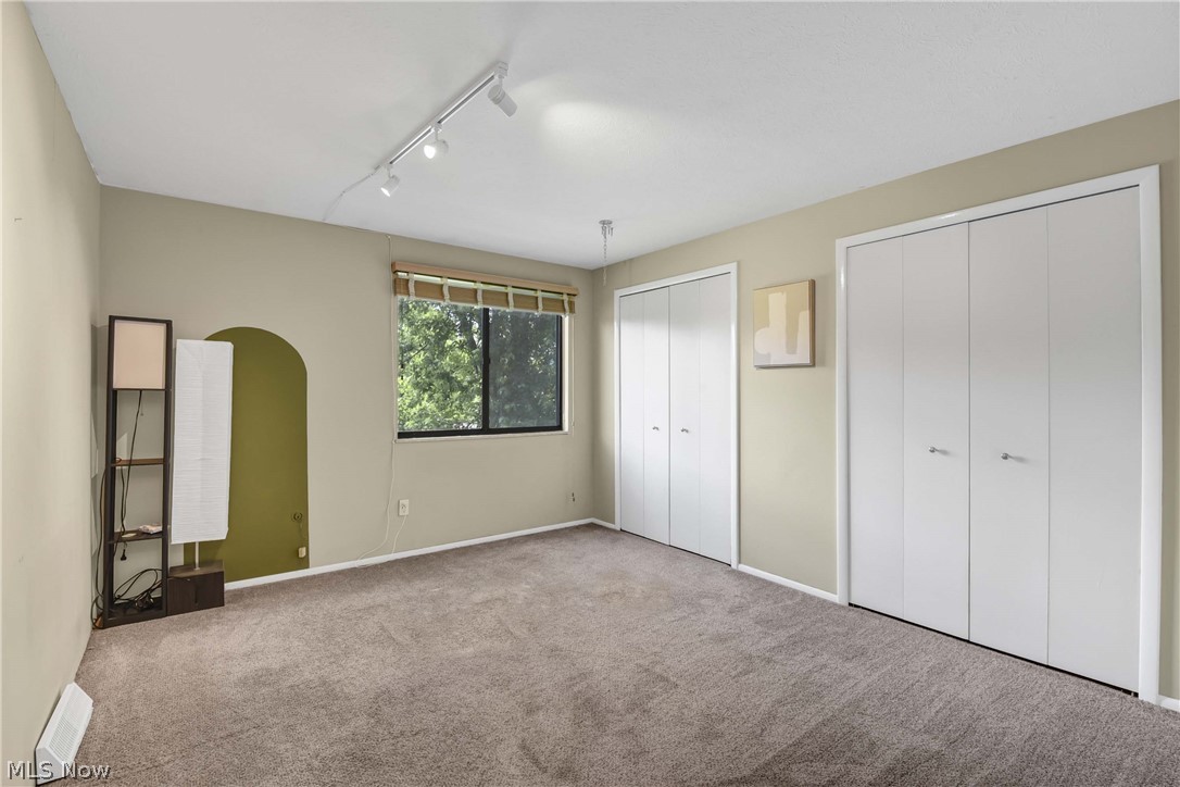 11757 Harbour Light Drive North Royalton OH 44133