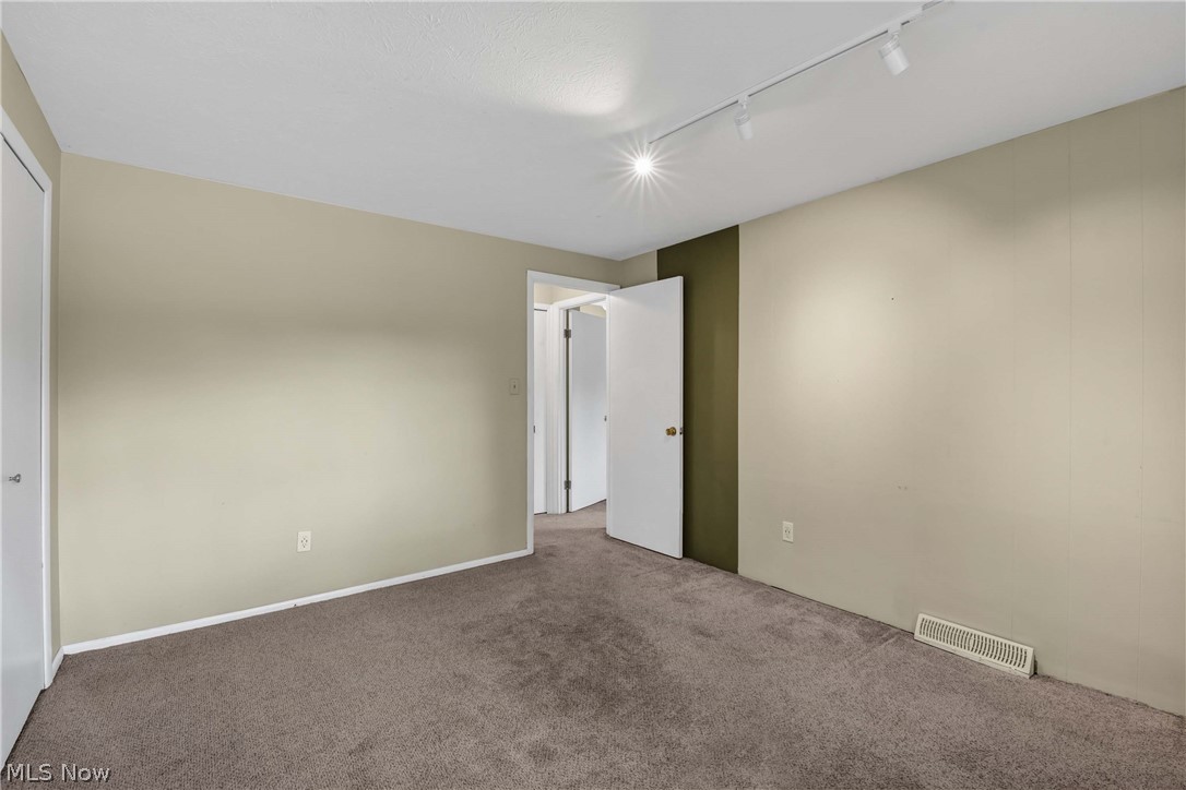 11757 Harbour Light Drive North Royalton OH 44133