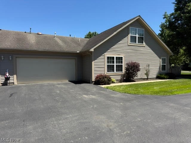1402 Willow Brook Drive NE Warren OH 44483
