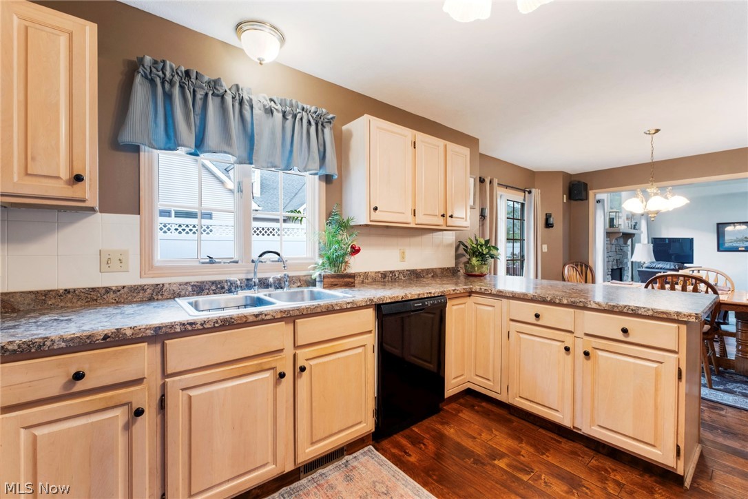 22 Fieldstone Poland OH 44514