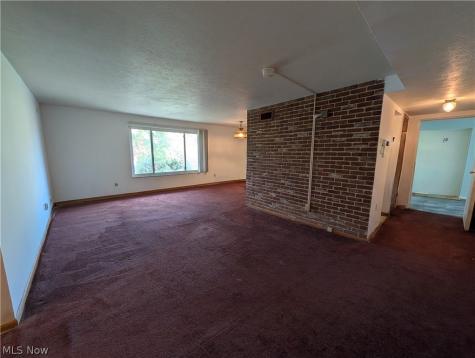 22121 River Oaks Rocky River OH 44116