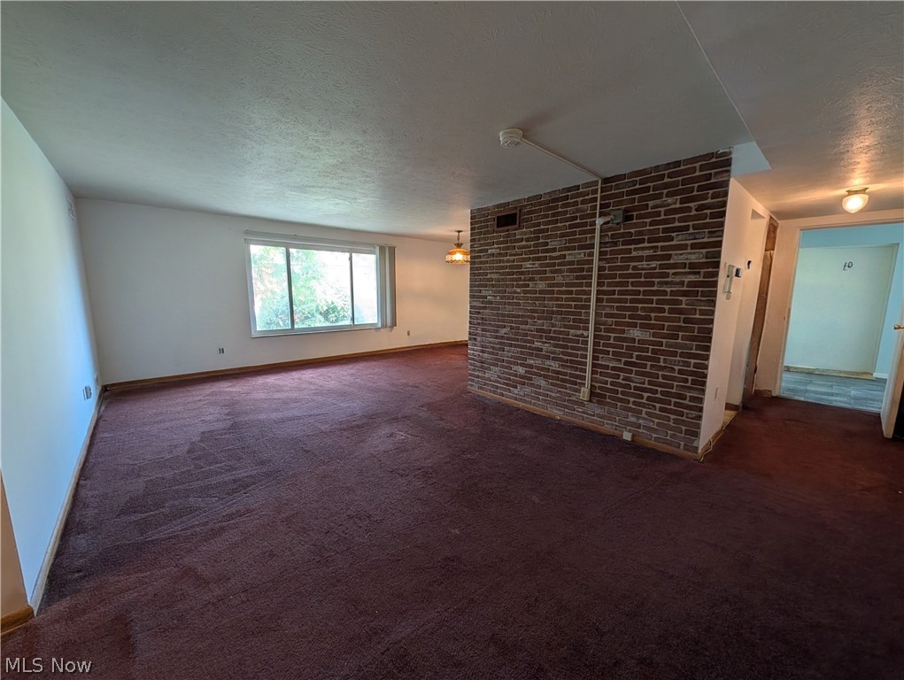 22121 River Oaks Rocky River OH 44116