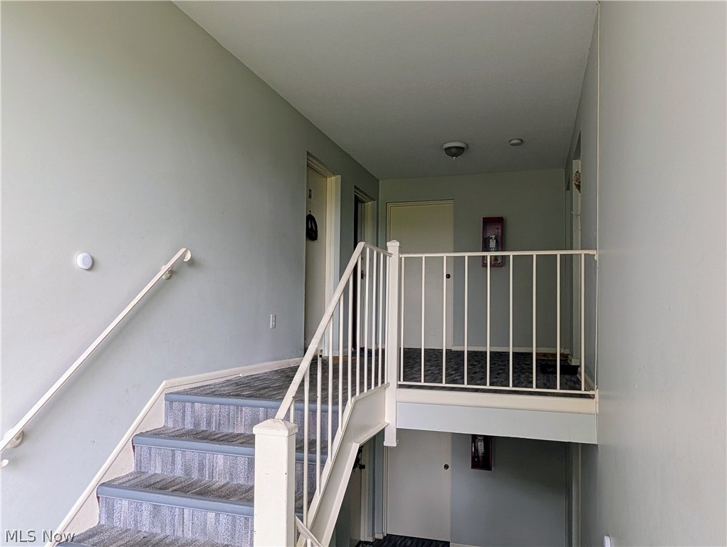 22121 River Oaks Rocky River OH 44116