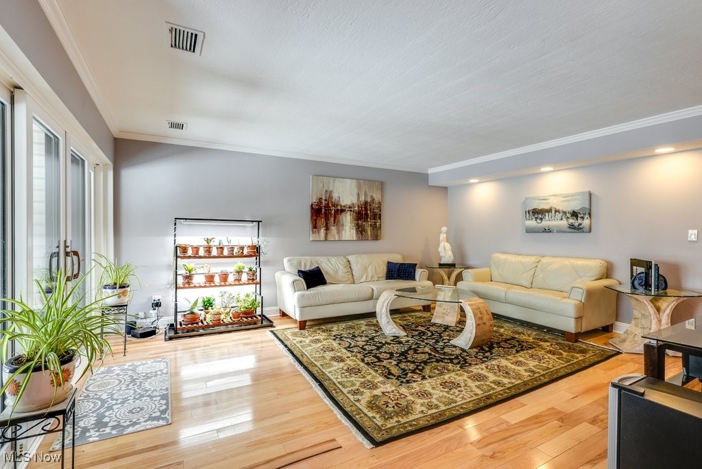 6340 Greenwood Parkway Sagamore Hills OH 44067