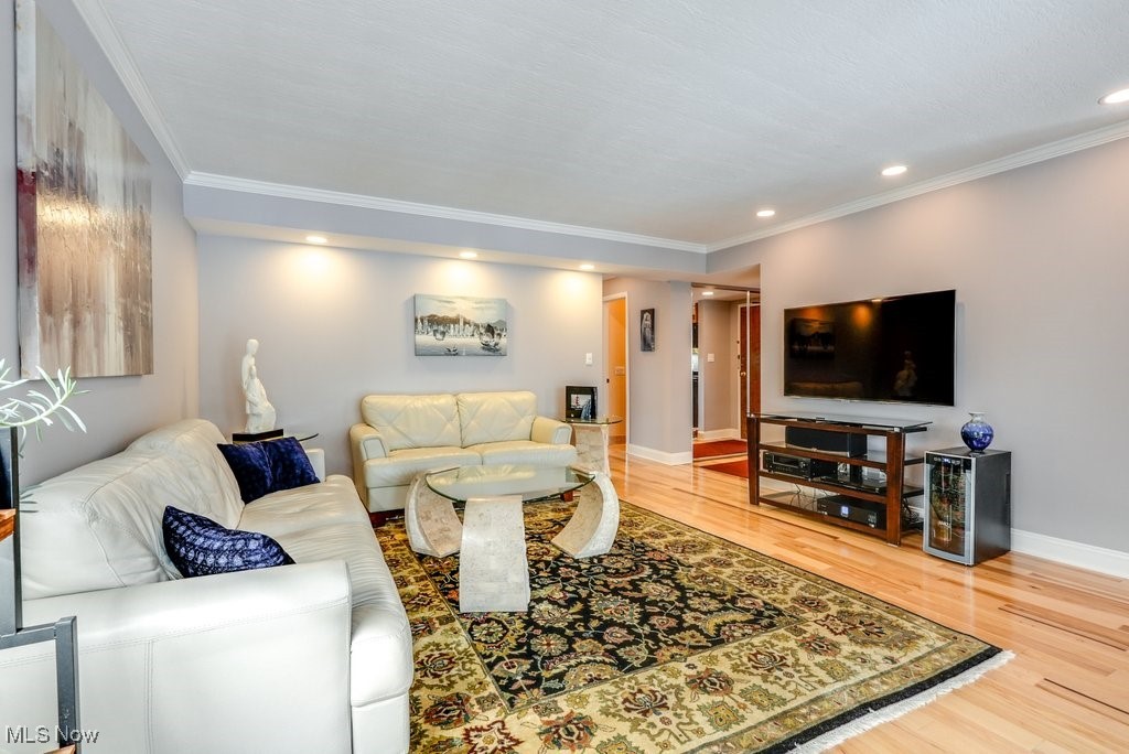 6340 Greenwood Parkway Sagamore Hills OH 44067