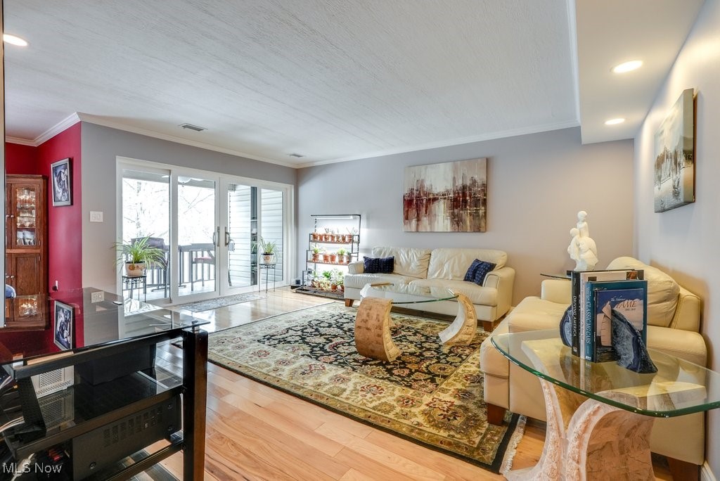 6340 Greenwood Parkway Sagamore Hills OH 44067