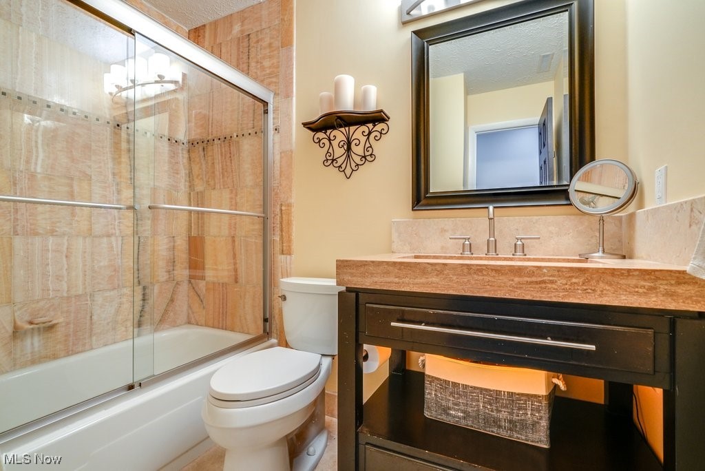 6340 Greenwood Parkway Sagamore Hills OH 44067