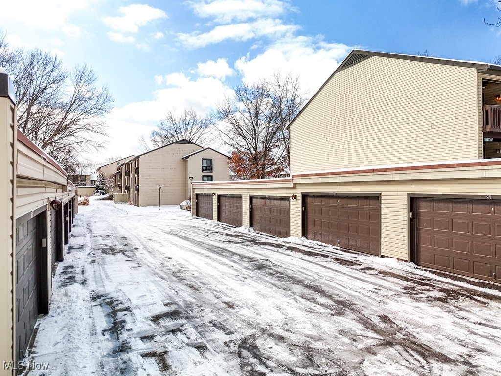 6340 Greenwood Parkway Sagamore Hills OH 44067