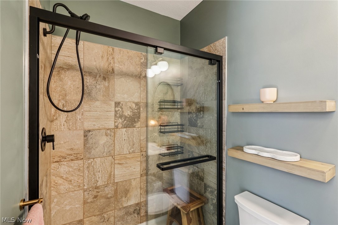 1410 Copper Trace Cleveland Heights OH 44118
