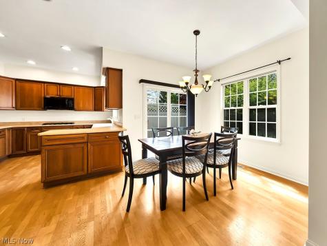 460 Hollyhock Court Mayfield Heights OH 44124
