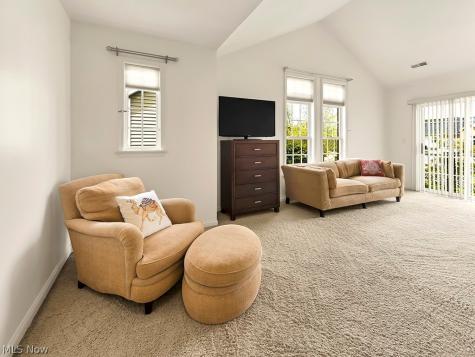 460 Hollyhock Court Mayfield Heights OH 44124
