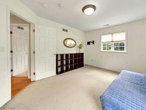 460 Hollyhock Court Mayfield Heights OH 44124
