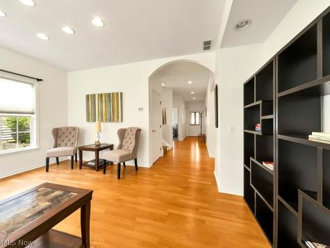 460 Hollyhock Court Mayfield Heights OH 44124