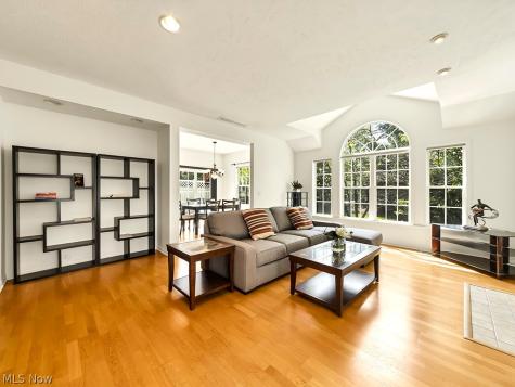 460 Hollyhock Court Mayfield Heights OH 44124