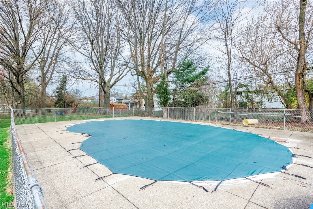 20312 Lorain Road Fairview Park OH 44126