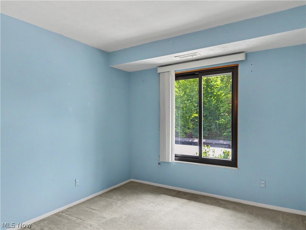 16465 Heather Lane Middleburg Heights OH 44130