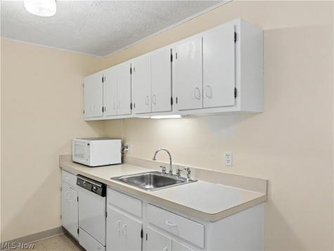 16465 Heather Lane Middleburg Heights OH 44130