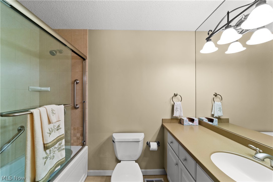 180 Fox Hollow Drive Mayfield Heights OH 44124