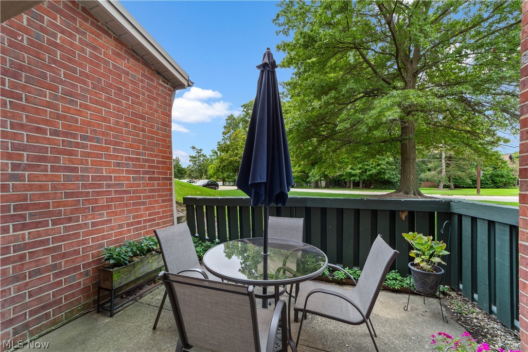 180 Fox Hollow Drive Mayfield Heights OH 44124