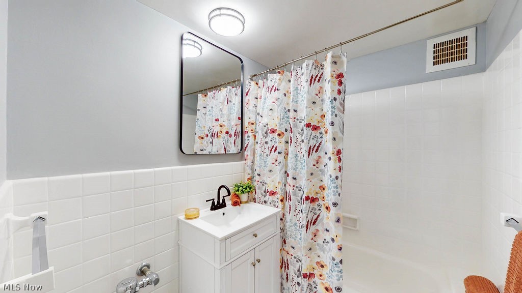 13800 Fairhill Road Shaker Heights OH 44120