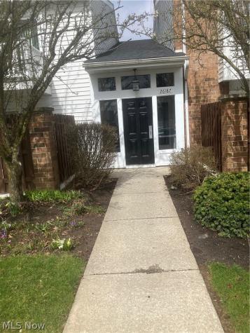 26187 Raintree Boulevard Olmsted Falls OH 44138