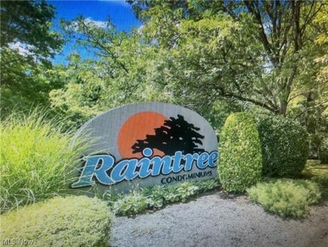 26187 Raintree Boulevard Olmsted Falls OH 44138