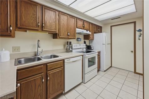 7757 Brittanney Drive North Canton OH 44720