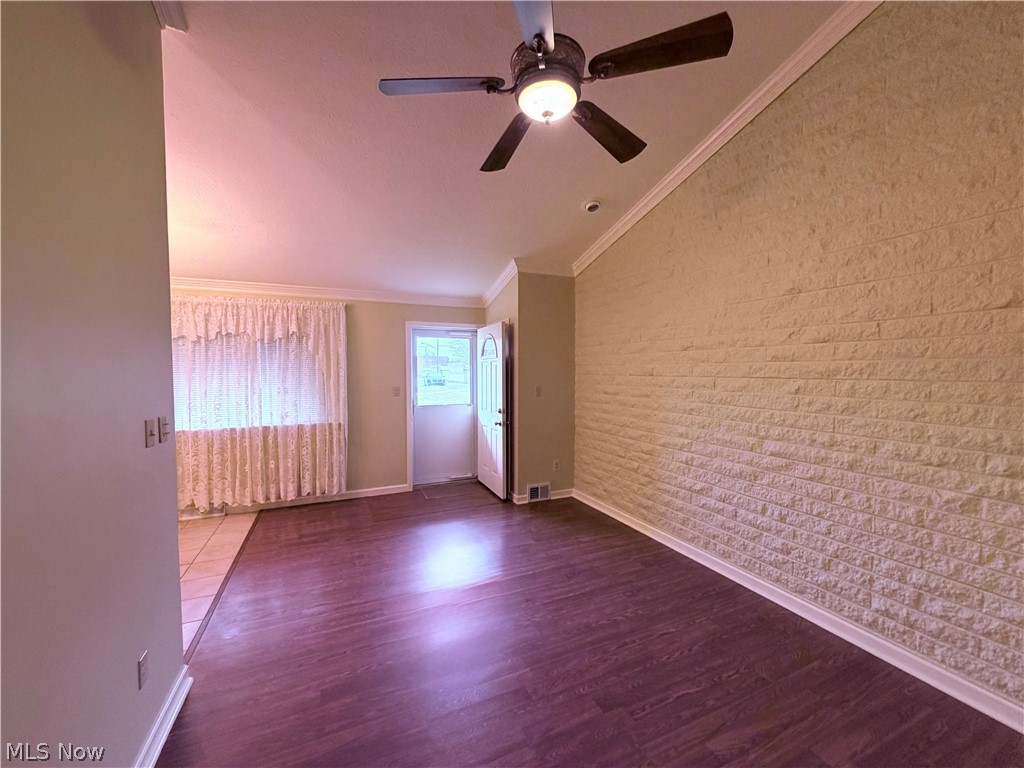 21884 River Oaks Drive Rocky River OH 44116