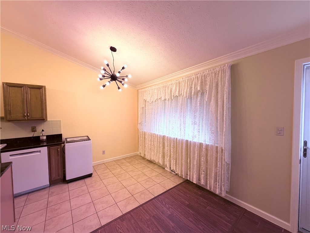 21884 River Oaks Drive Rocky River OH 44116