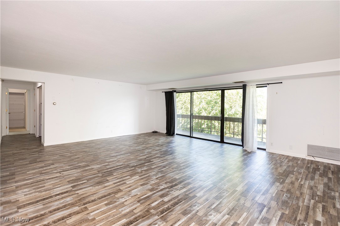 22555 Center Ridge Road Rocky River OH 44116