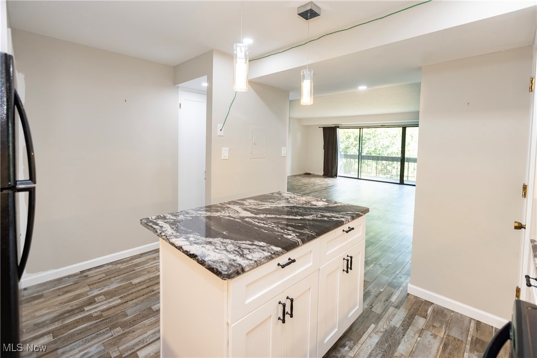 22555 Center Ridge Road Rocky River OH 44116