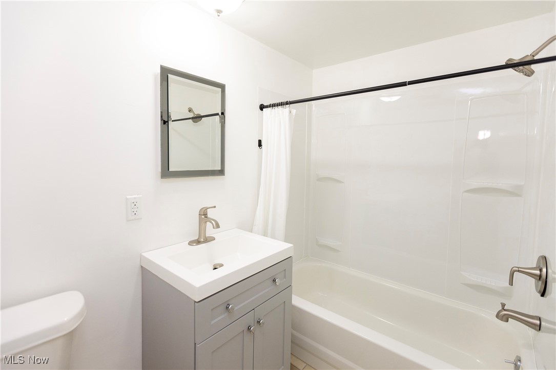 22555 Center Ridge Road Rocky River OH 44116