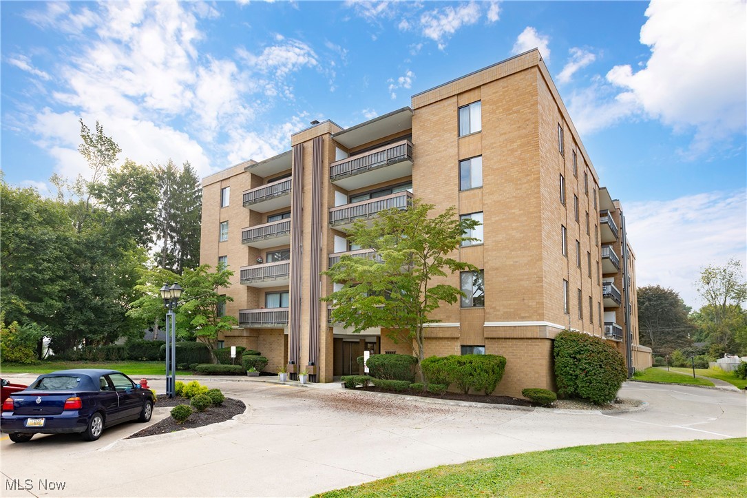 22555 Center Ridge Road Rocky River OH 44116