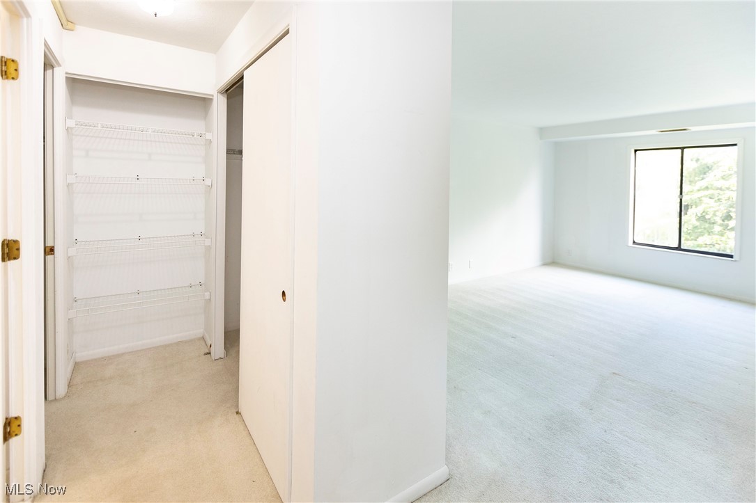 22555 Center Ridge Road Rocky River OH 44116