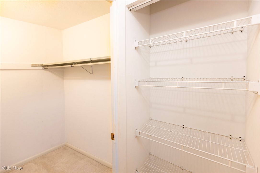 22555 Center Ridge Road Rocky River OH 44116