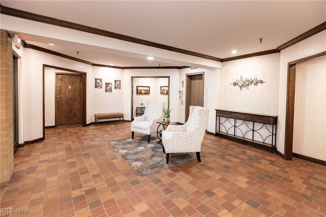 22555 Center Ridge Road Rocky River OH 44116