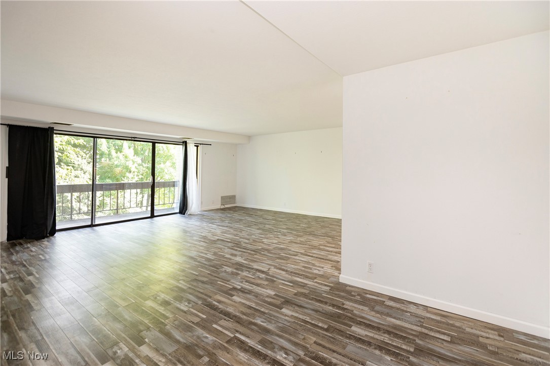 22555 Center Ridge Road Rocky River OH 44116