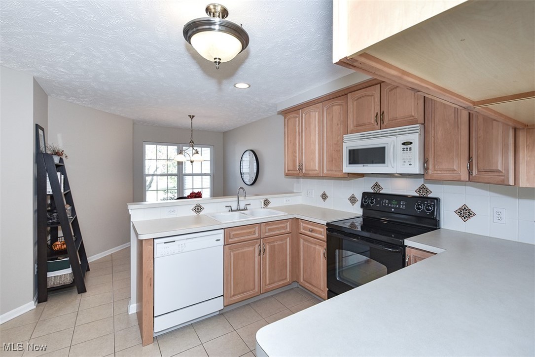 649 Linsberry Court Avon Lake OH 44012