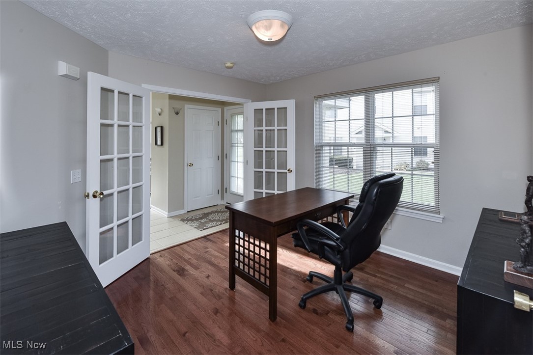 649 Linsberry Court Avon Lake OH 44012